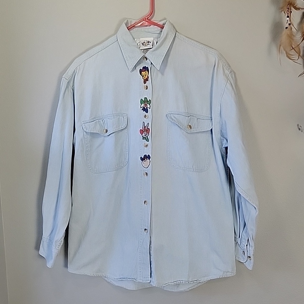 Vintage Looney Tunes button front lightwash denim shirt